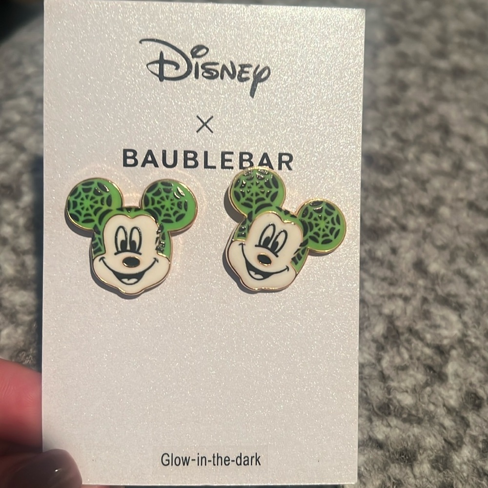 New Glow In The Dark Mickey Mouse Halloween BaubleBar Spiderweb, Earrings